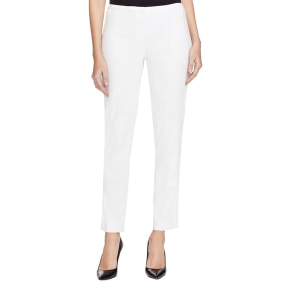 Elie Tahari Pants - Elie Tahari soft pinstriped flat front trousers